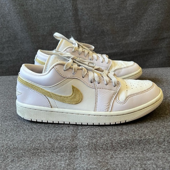 Jordan 1 Low Barely Grape Sneakers - Picture 3 of 12